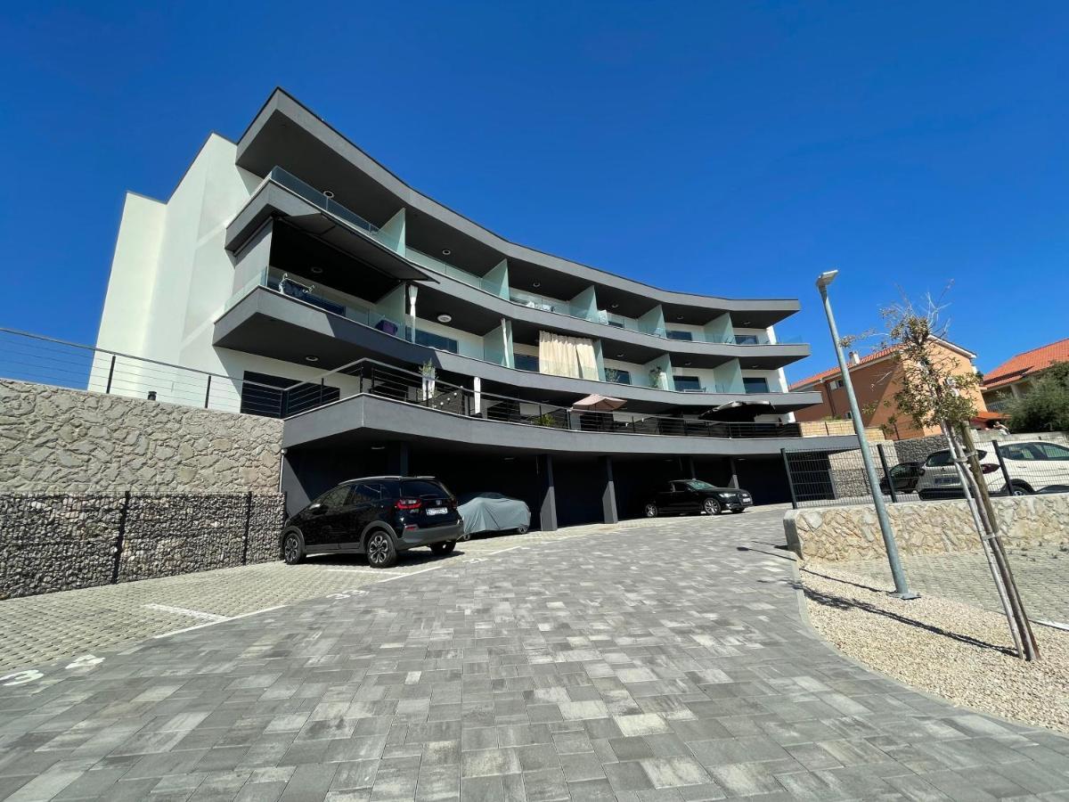 Lux Nanea Apartment Krk Town Luaran gambar